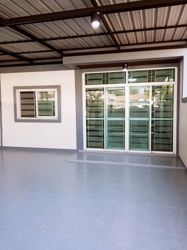 ขายทาวน์โฮม 2 ชั้น หมู่บ้านปัทมาภรณ์ ขนาด 33 ตร.ว. วังม่วง สระบุรี