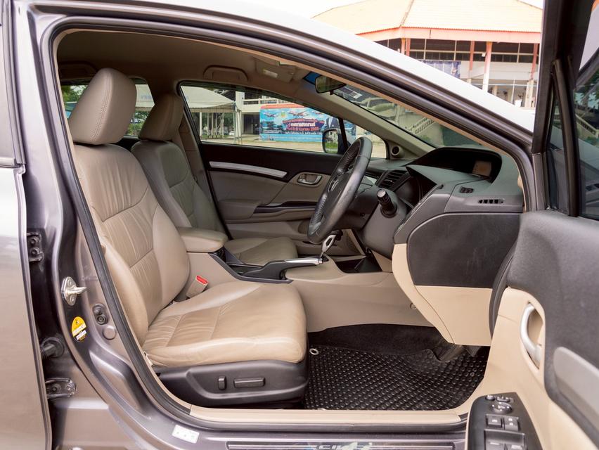 รหัสรถ 12AT5405 HONDA CIVIC 1.8 ES(AS) | ปีจด : 2015 17