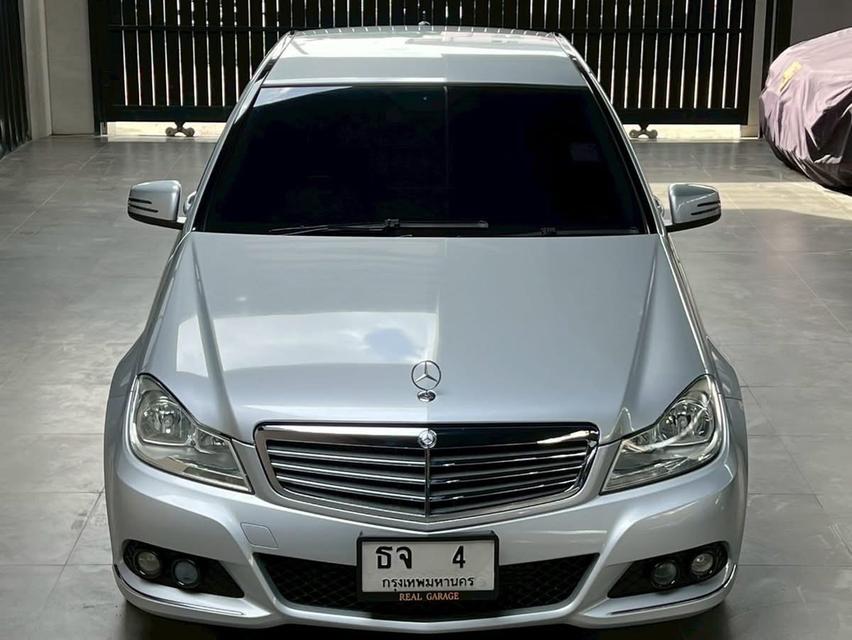 Benz C200 CGI  2
