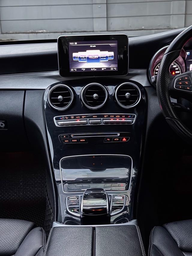 รหัสรถ AVA7774 🌟 Benz C200 AMG เบนซินล้วน w205 ปี 2016 17