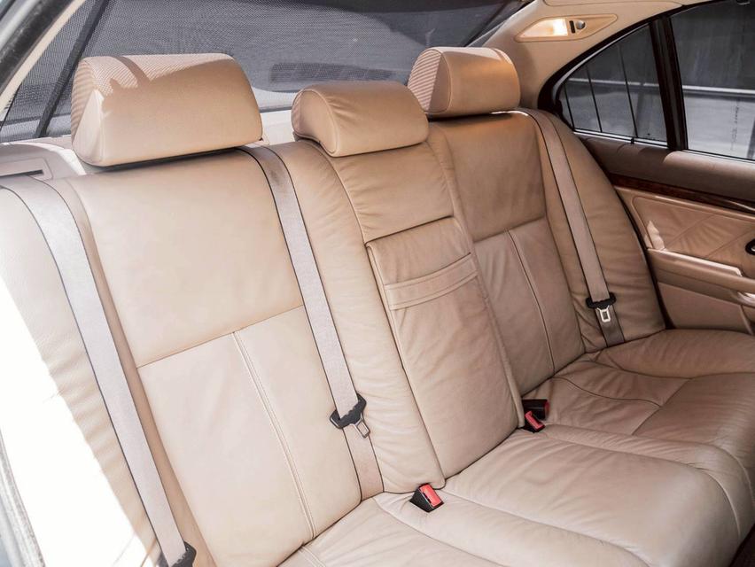 รหัสรถ 67GG1667 BMW 523i E39 ปี2000 จัดทรงล้อ 19