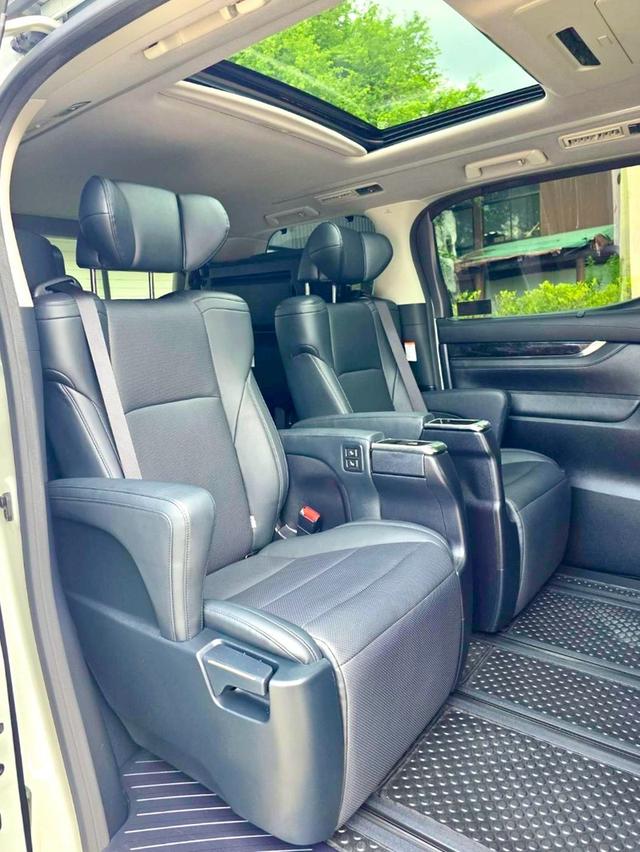 ขาย Toyota Alphard 2.5SC ปี19 8