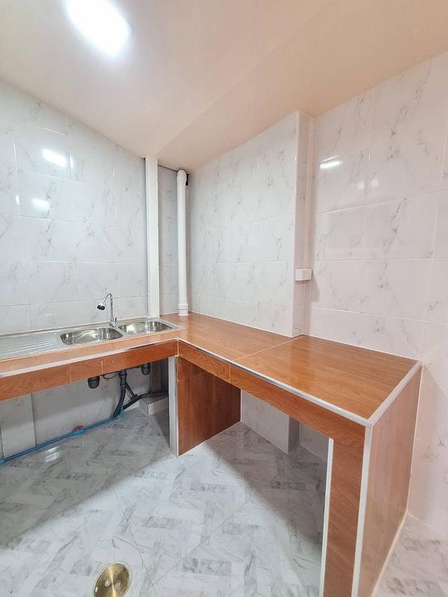 ขายถูก ทาวน์เฮ้าส์ 2 ชั้น ชุมชนประชาสำราญ หนองจอก รีโนเวทใหม่หมดทั้งหลัง 7