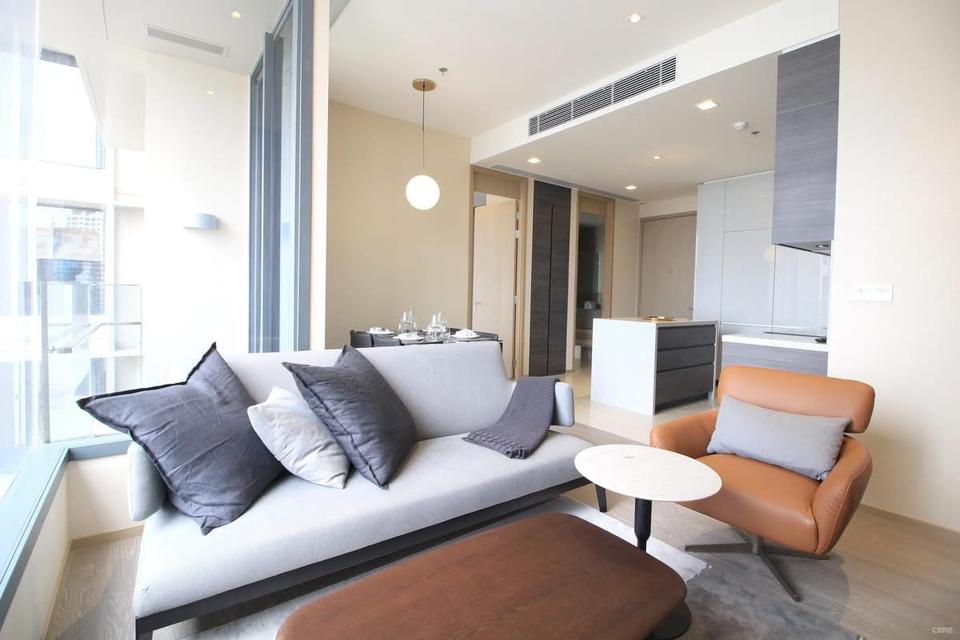 Luxury 2 bedroom unit in Asoke 2
