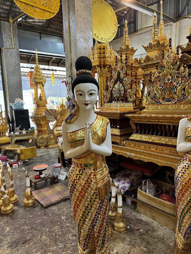 หุ่นนางไหว้ต้อนรับ แกะสลักจากไม้ รูปที่ 5