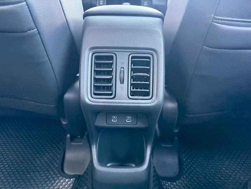 HONDA HRV 1.5RS e-HEV 2025 สีดำ MINOR CHANGE เครื่องเบนซิน e-HEV 14