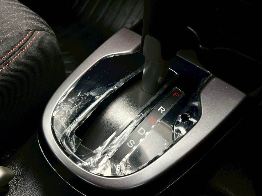 2021 HONDA JAZZ 1.5 RS ปี 21 จด 22 ราคา 559000 บางแค • เลขไมล์เพียง 7,000 กม.เท่านั้น • รถบ้านแท้ มือเดียวสภาพป้ายแดง • ประวัติศูนย์ Honda ชัดเจน • โ รูปที่ 16