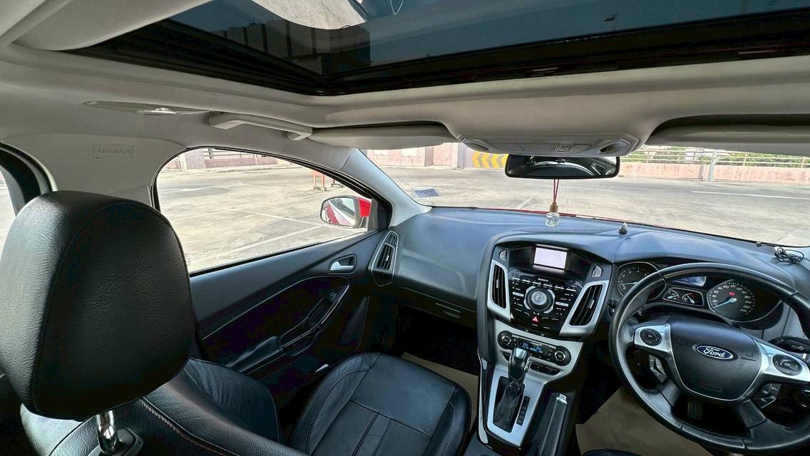 Ford Focus 2.0S Hatchback AT ปี 2013 รูปที่ 9