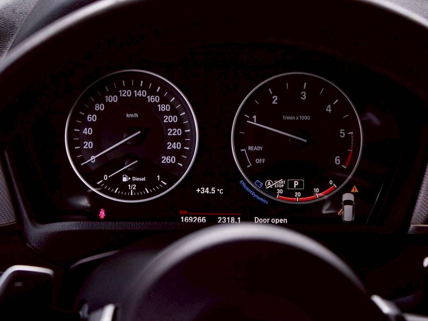 BMW X1 Sdrive 1.8D Msport ปี17 8
