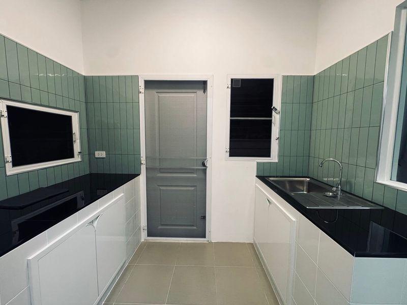 หมู่บ้านพฤกษ์ลดาบางใหญ่  คลองถนน บ้านเดี่ยว 2 ชั้น ตกแต่งใหม่พร้อมอยู่ มีพื้นที่รอบบ้าน โครงการ Land&Houses 11