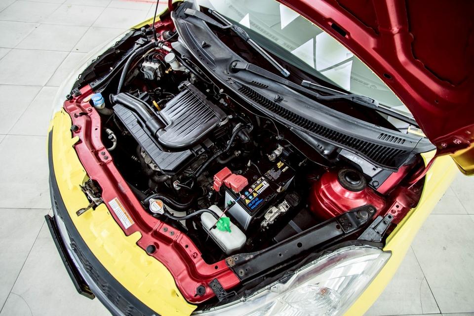 SUZUKI SWIFT 1.2 GL 2012 6