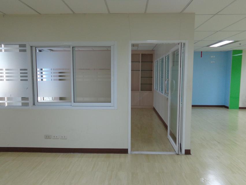 เช่าออฟฟิศ เช่าสำนักงาน KSL TOWER (เค.เอส.แอล ทาวเวอร์) ขนาด 100 – 200 ตร.ม. | ใกล้ BTS & Airport Link พญาไท ทำเลดี เดินทางสะดวก พร้อมเริ่มธุรกิจทันที 13