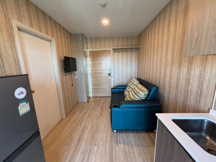 ขายพร้อมผู้เช่าฟีล คอนโด ลาดพร้าว 33 (Feel Condo Ladprao 33)  ใกล้รถไฟฟ้าสายสีน้ำเงินสถานีลาดพร้าว ตกแต่งสวย เฟอร์นิเจอร์และเครื่องใช้ไฟฟ้าครบ 2