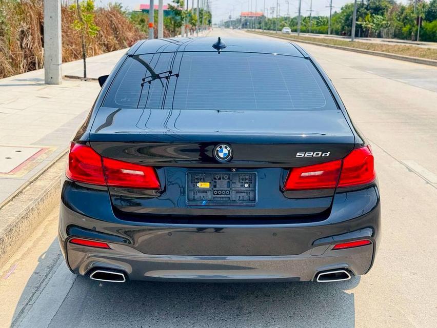 2019 BMW 520d M-Sport ( G30 ) รูปที่ 4