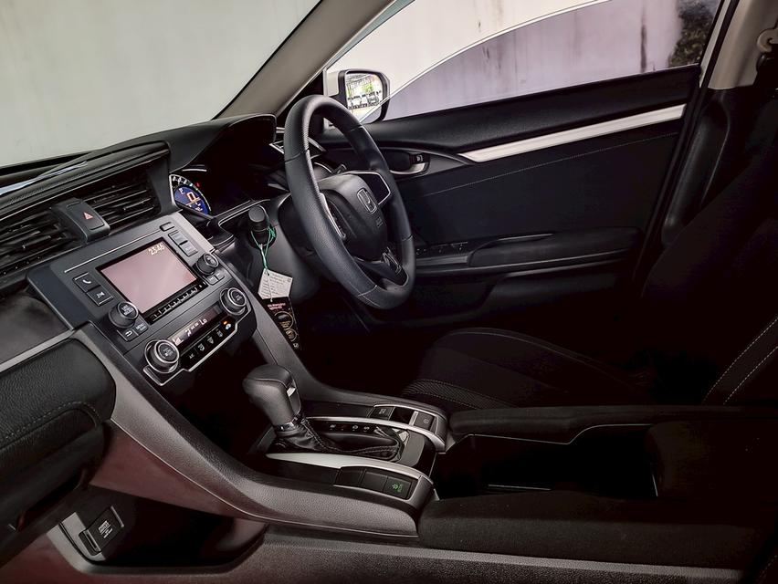 🚗HONDA CIVIC FC 1.8 E ปี 2016🚗 11