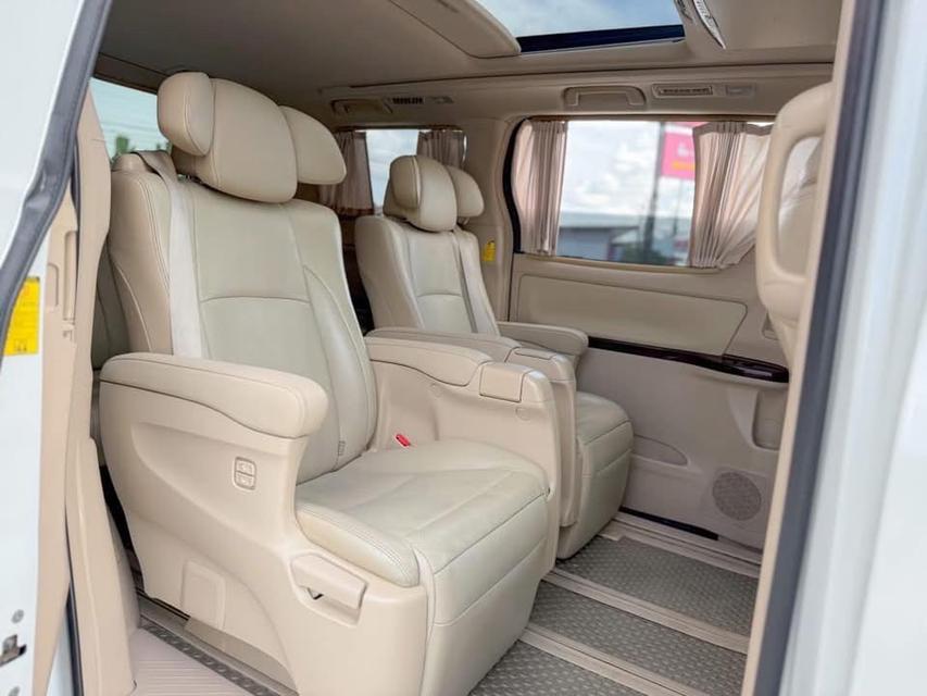 ขายToyota Vellfire 2.4V ปี12 12