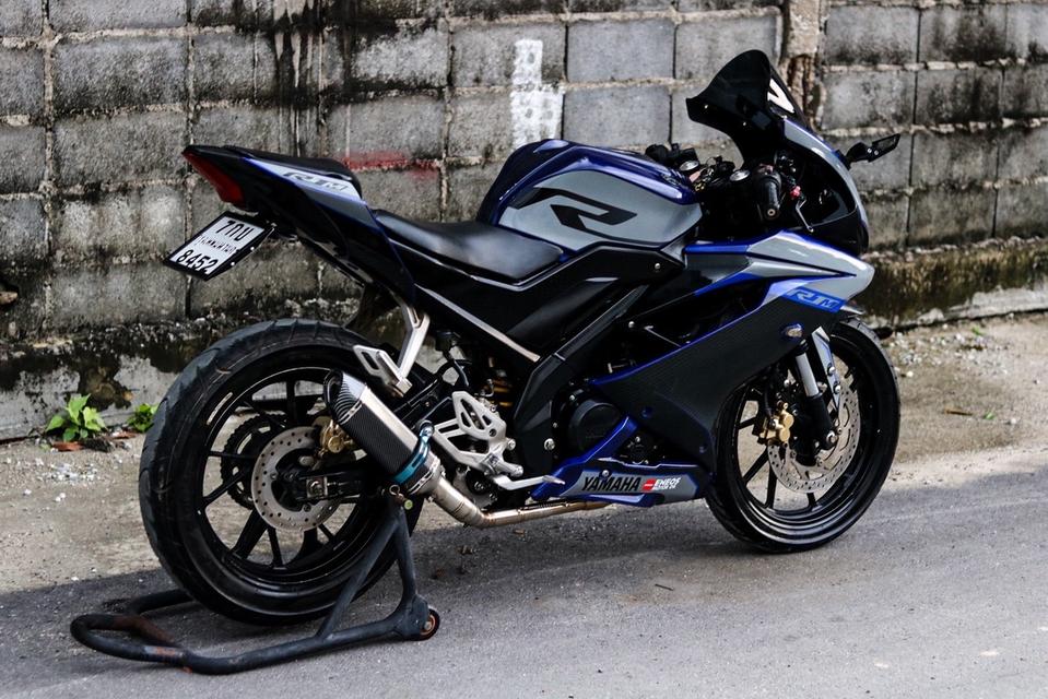 R15 Yamaha 6