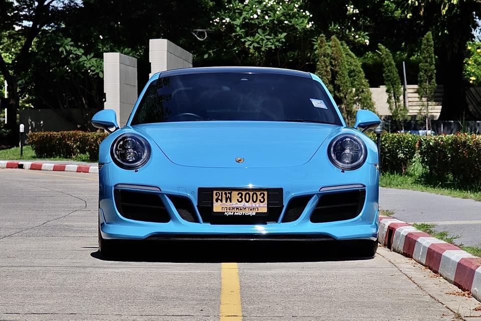 Porsche 911 Carrera 4 GTS Coupe 2017 สี Miami Blue วิ่งเพียง 26,xxx KM.