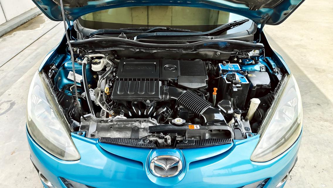 MAZDA 2 Hatchback 1.5E 2012 จด 2013 9