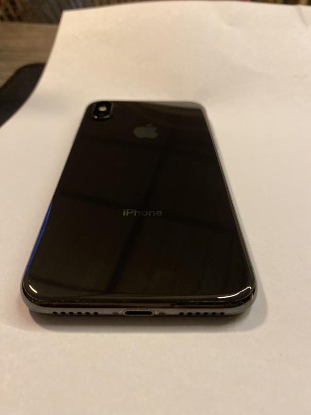 Iphone x สีดำ 256 Gb.  มือสอง 4