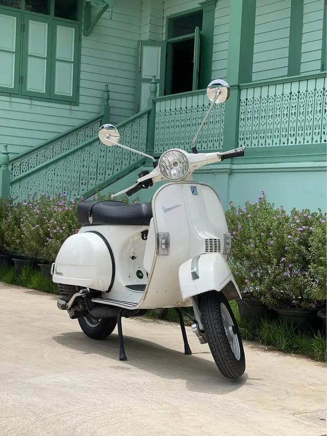 มอเตอร์ไซค์สวยๆราคาดี  Vespa PX 125