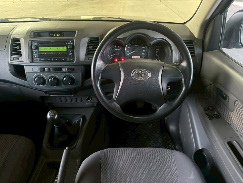 Toyota Hilux Vigo Champ Smart Cab 2.7 J LPG MT ปี 2011 13