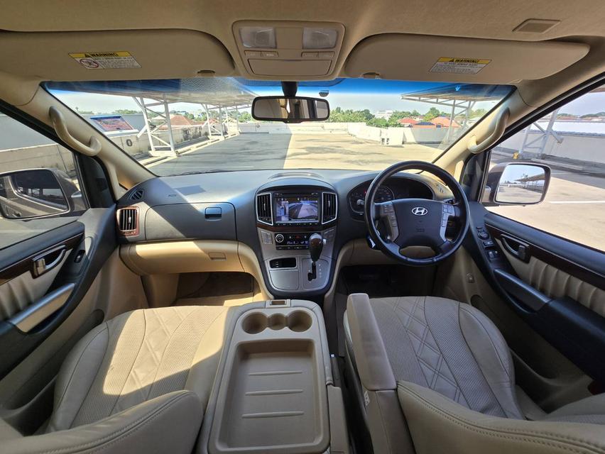 Hyundai H1 Grand Starex 2.54VIP 2016 10