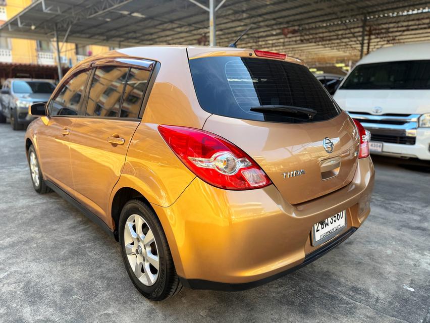 Nissan Tiida 1.8G ปี2011 รุ่นท็อป 4