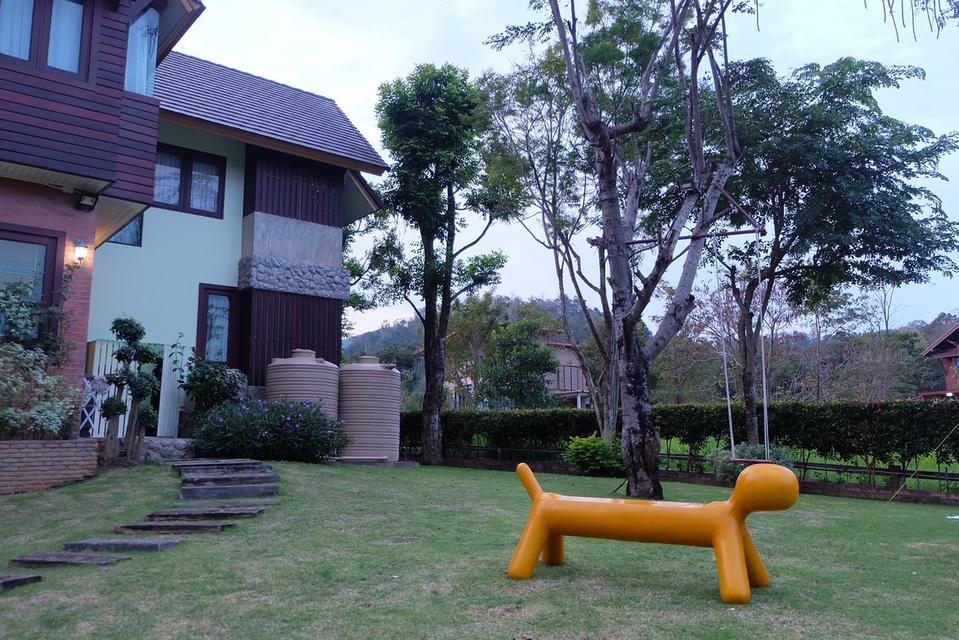 ขายบ้านพักตากอากาศ พร้อมอยู่ พญาเย็น ปากช่อง เขาใหญ่ นครราชสีมา ไม้ักทั้งหลัง เนื้อที่ 266 ตารางวา 4 นอน 4น้ำ 2