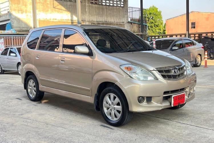 Toyota Avanza ปี 2006