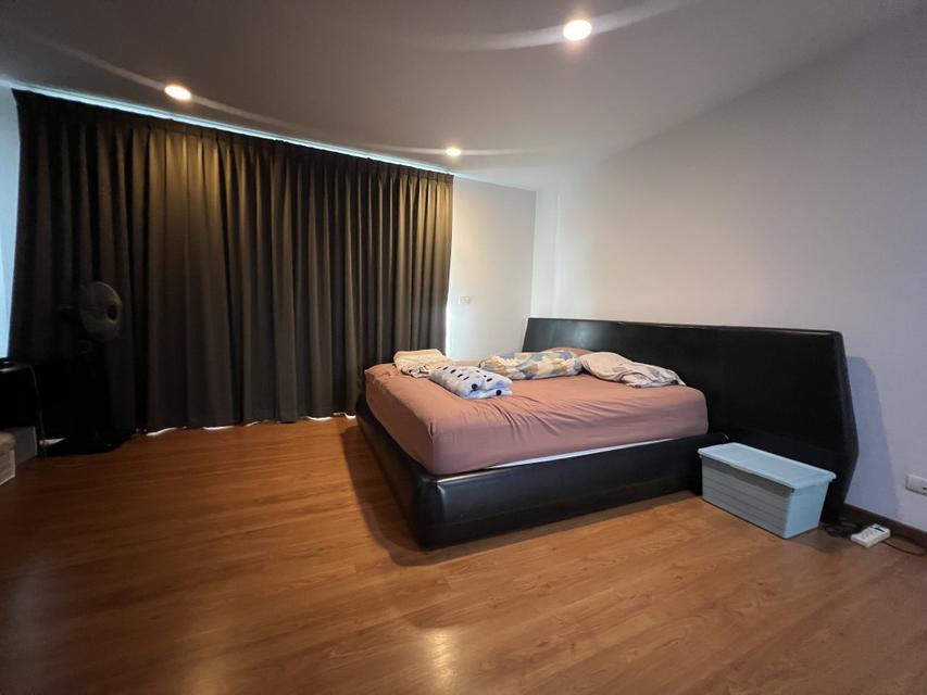 ให้เช่า ทาวน์โฮม 3 ชั้น บ้านกลางเมือง สาทร–ตากสิน 2 ไลน์ไอดี ✅ @bird888 5