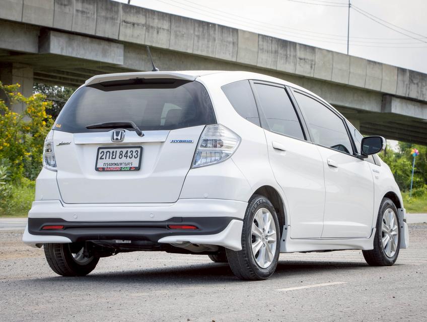 HONDA JAZZ 1.3 HYBRID ปี 2013