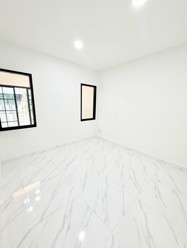 ขายทาวน์เฮ้าส์ หมู่บ้านแก้วขวัญ (โทรสอบถามราคา) 4