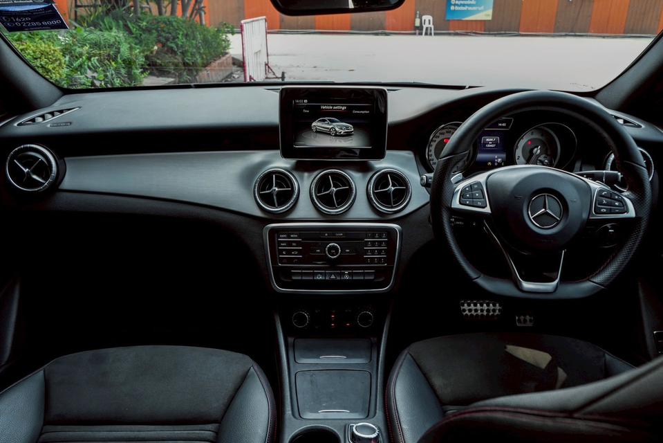 Mercedes-Benz CLA250 Coupe AMG Dynamic W117 AT 2016 รูปที่ 11