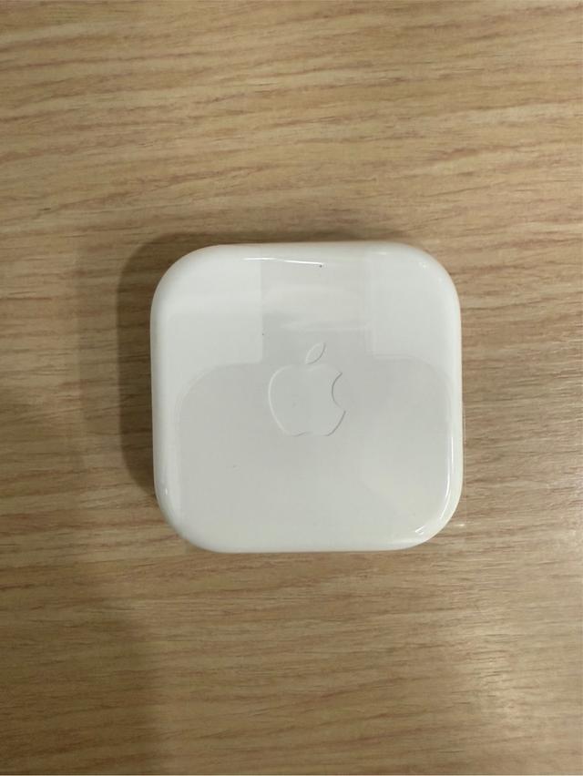 หูฟัง Apple EarPods หัวเสียบหูฟังขนาด 3.5 มม.(แถมมากับเครื่อง iPhone 6 ของแท้) 6