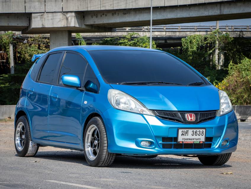 HONDA JAZZ 1.5 S i-VTEC ปี2012 สีฟ้า