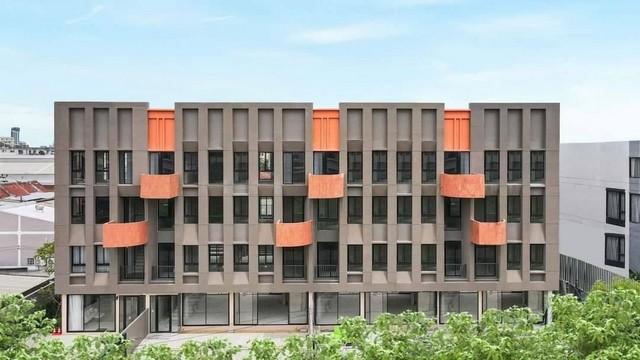 P610 ให้เช่า ขาย โฮมออฟฟิศ 3.5 ชั้น โครงการ บริทตัน ลาดพร้าว 41 BRITTON Ladprao 41 ใกล้รถไฟฟ้าสายสีเหลือง สถานีภาวนา พร้อมลิฟต์ส่วนตัว 1