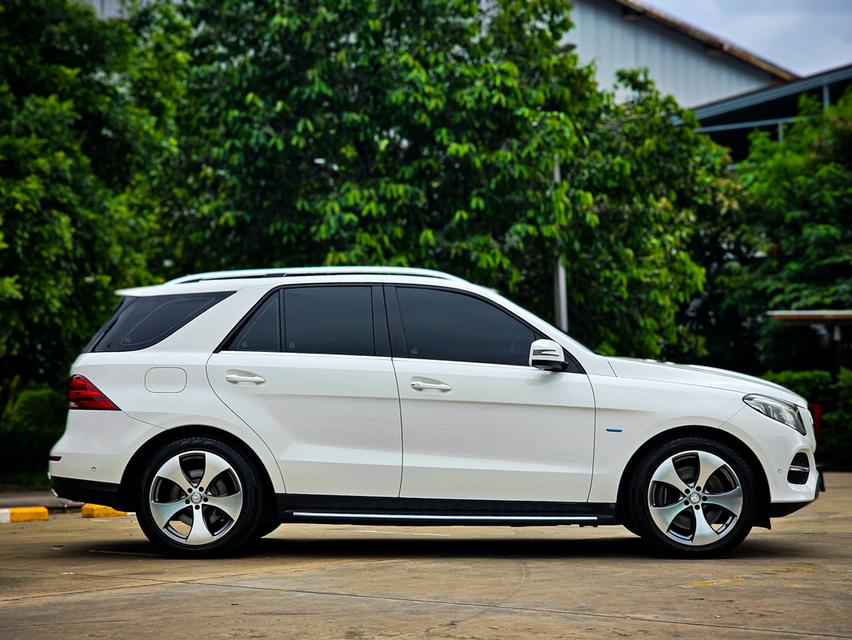 mercedes benz 10