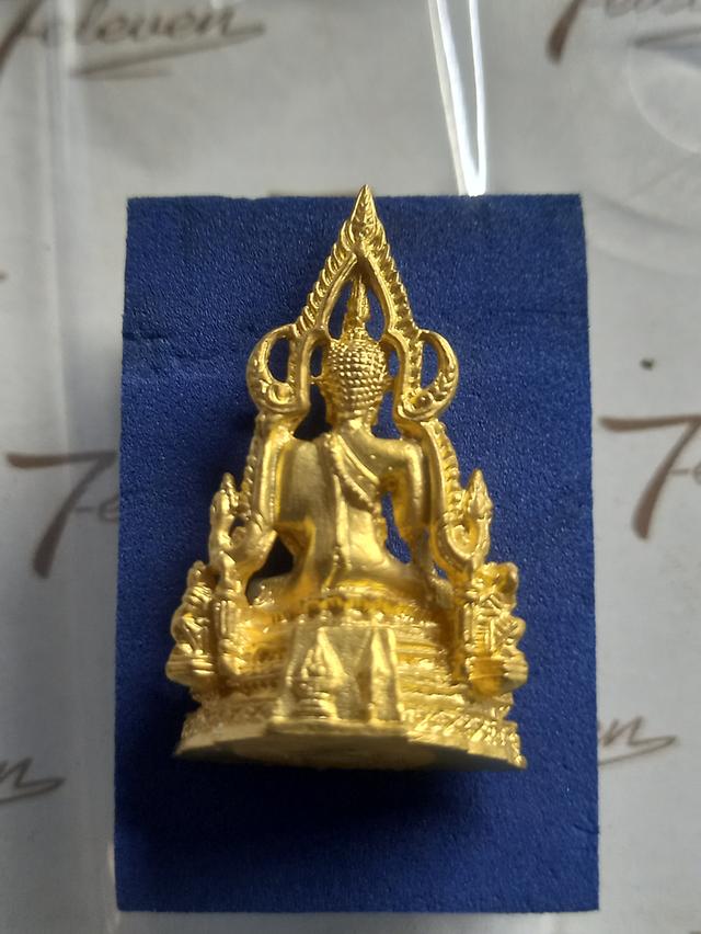 พระพุทธชินราช กระไหล่ทอง 2