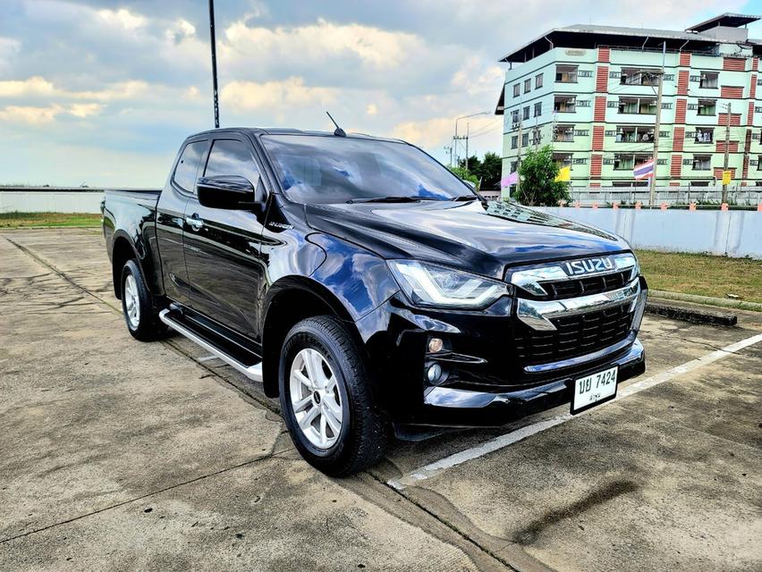 Isuzu D-max Cab 1.9 L(DA) Hilander