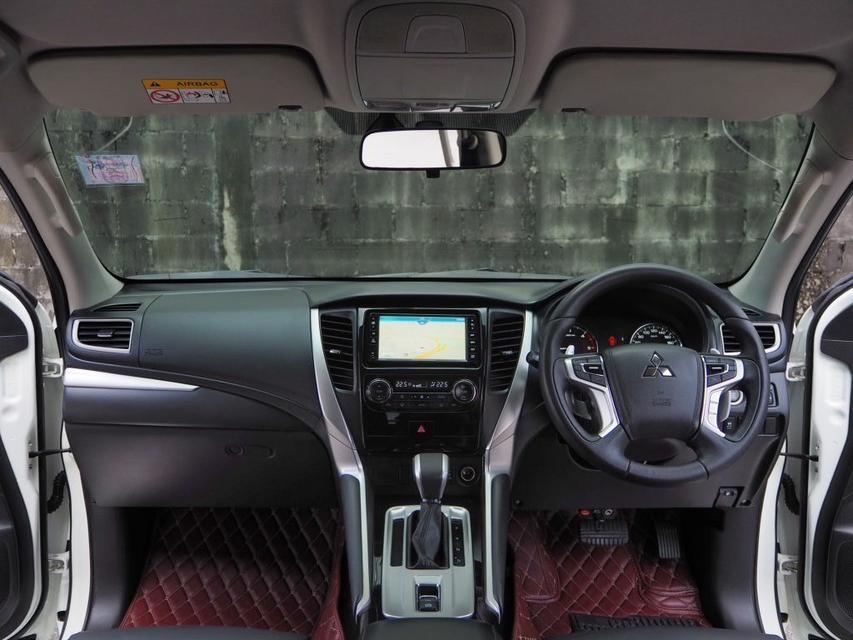 MITSUBISHI PAJERO SPORT 2.4 GT Premium 2WD ปี 2017 11
