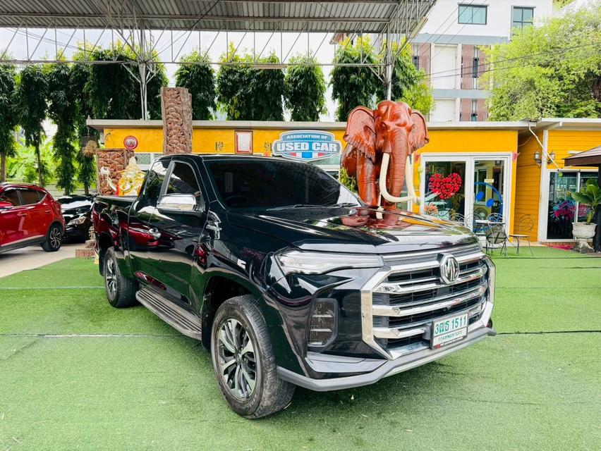#MG Extender 2.0 Giant Cab Grand X ปี 2022 เกียร์ : เกียร์ธรรมดา เครื่องยนต์เบนซิน : 2,000 CC OPTION : 3