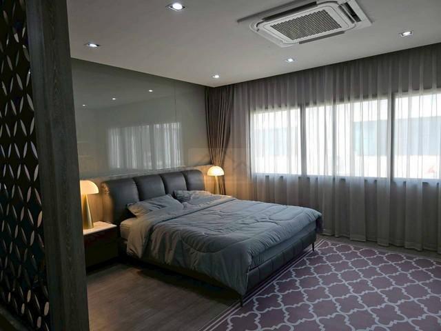 ให้เช่า ขาย โฮมออฟฟิศ 3 ชั้น หลังริม The Landmark แลนด์มาร์ค เอกมัย-รามอินทรา ซอยสุคนธสวัสดิ์ 25 เดินทางสะดวก ใกล้จุดขึ้นลงทางด่วน ใกล้เซ็นทรัลอีสต์วิ 10