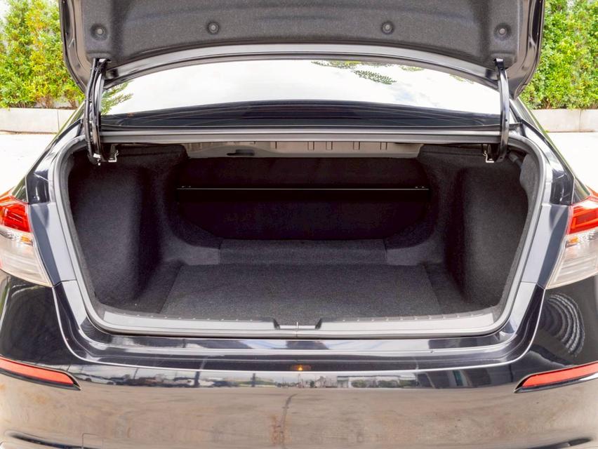 Honda Civic 1.5 EL Turbo ปีจด 2022 15