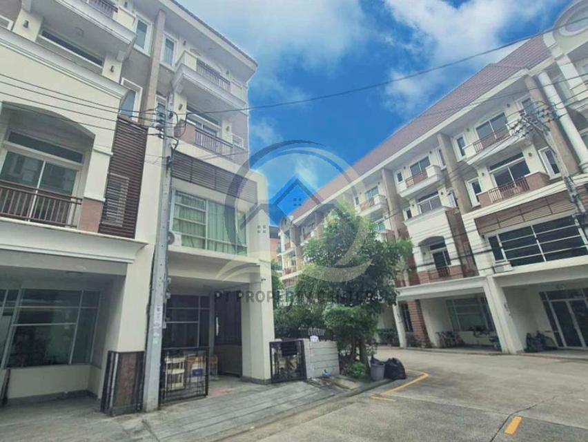 ขาย+ให้เช่า หมู่บ้านพรีเมี่ยมเพลส 1 เอกมัย-รามอินทรา ถนนสุคนธสวัสดิ์ 20