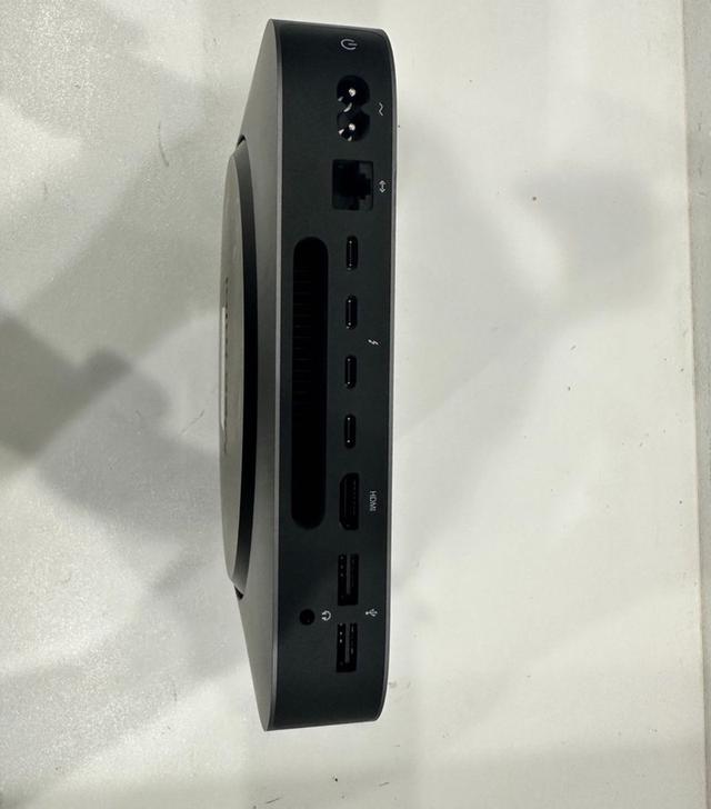 ส่งต่อ Mac Mini ปี 2018 2