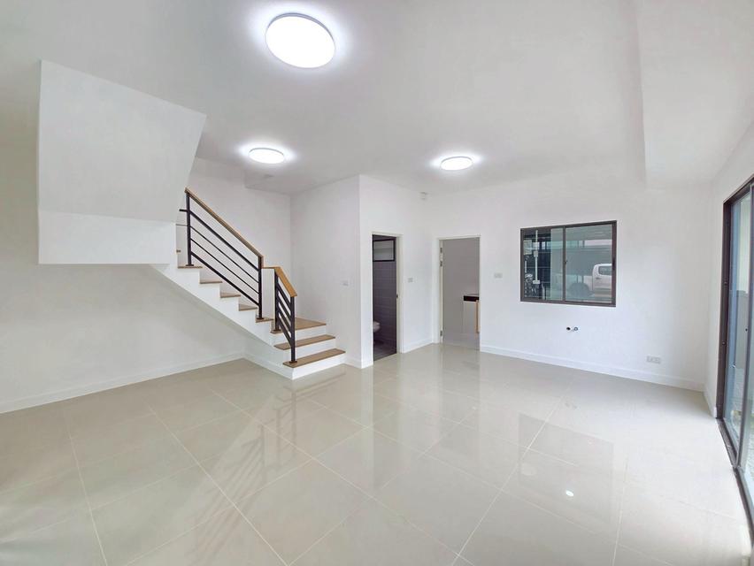 หมู่บ้านพลีโน่ รังสิตคลองสี่-วงแหวน ซ.9 โทรสอบถามราคา 8