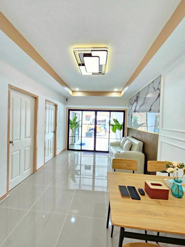 หมู่บ้านอาสาเฮ้าส์5 11