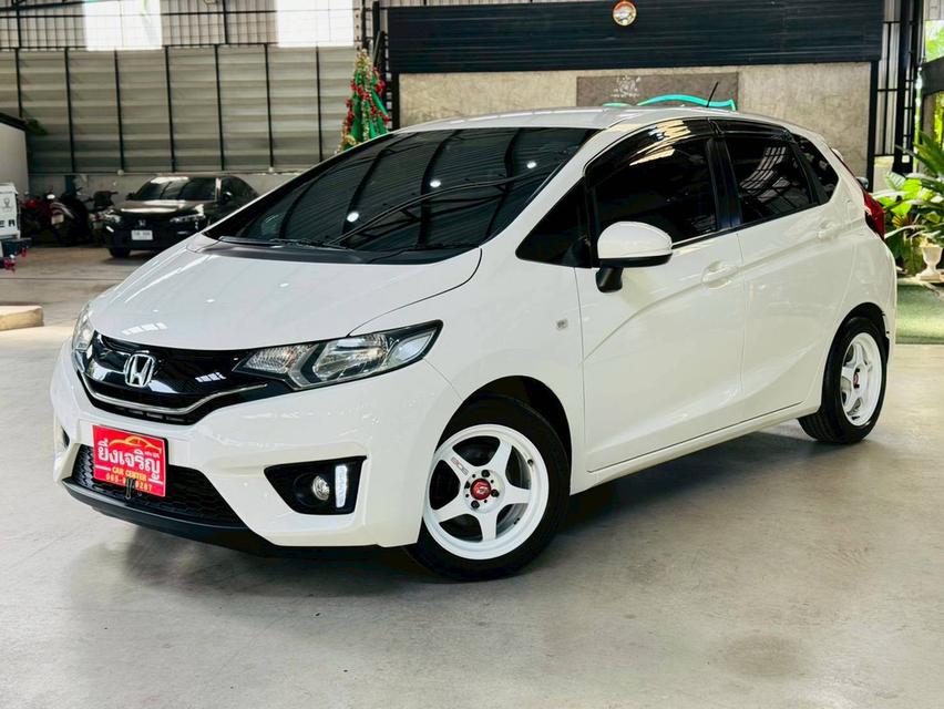 รถยนต์ Honda Jazz 1.5 มือสอง2015