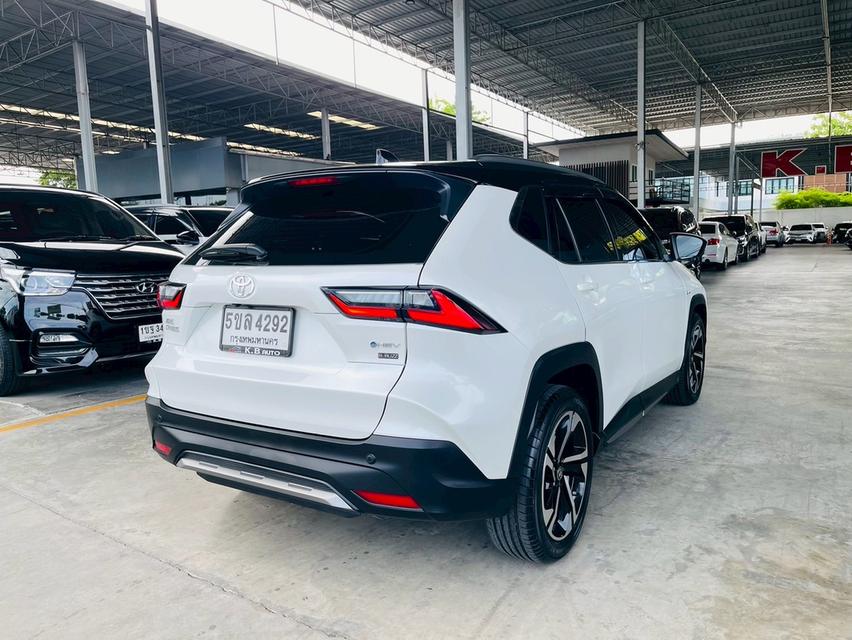 Toyota Yaris Cross HEV Premium Luxury ปี24 แท้ วิ่ง8พันโลแท้ รูปที่ 4